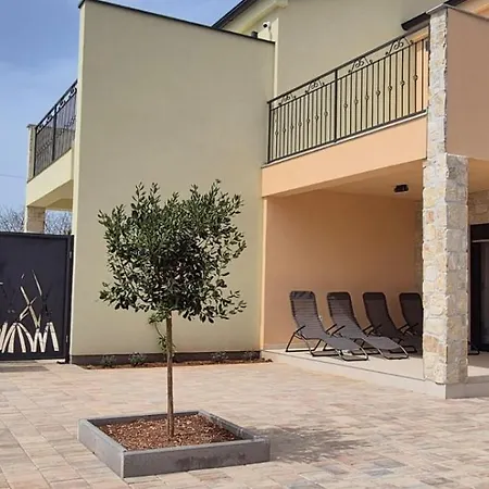 Novak Villaggio Krnica